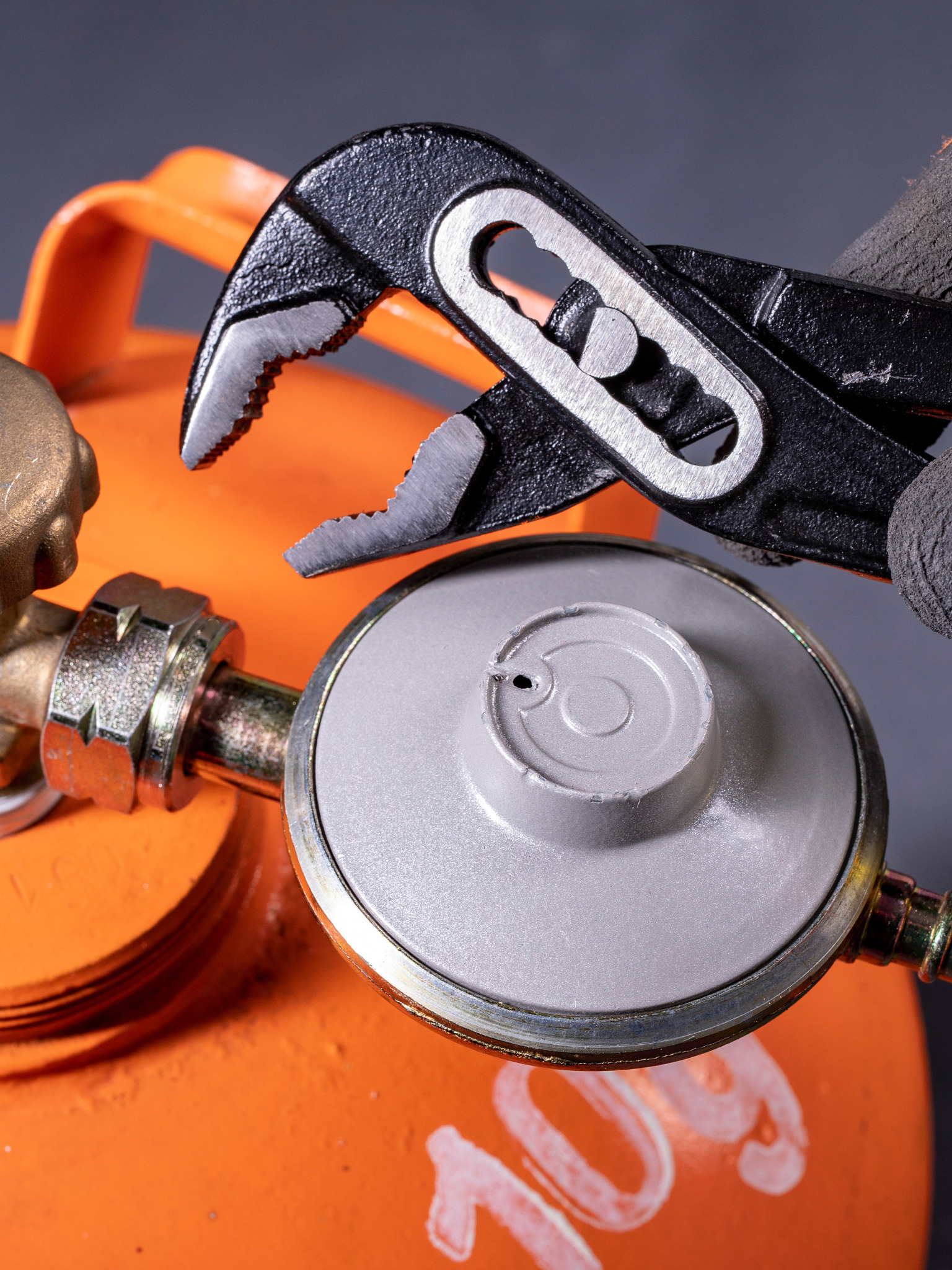 gas safe registered engineer near me Harrietsham, ME17